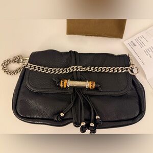 Gucci Bamboo Croisette Leather Clutch in Black 👜